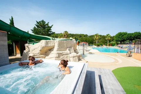 Camping Mas De Pierredon foto 19