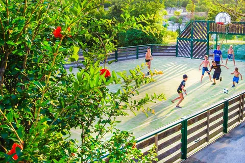 Camping Le Petit Bois foto 16