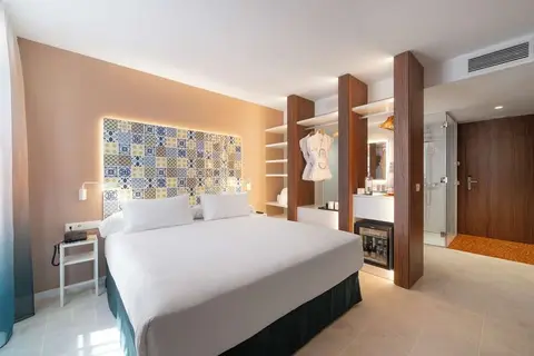 Axel Hotel Valencia in Valencia — foto 2