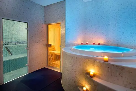 DoubleTree by Hilton Doha Old Town in Doha — foto 7