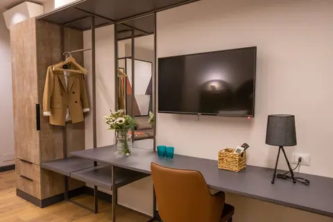 Allure Boutique Hotel in Tirana — foto 7