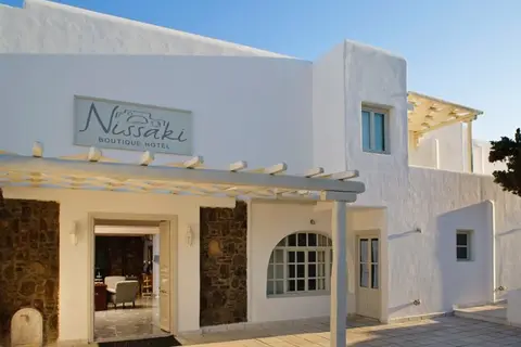 Nissaki Boutique Hotel in Πλατύς Γιαλός — foto 12