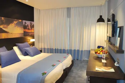 Hotel Sentido Phenicia in منارة الحمامات — foto 4