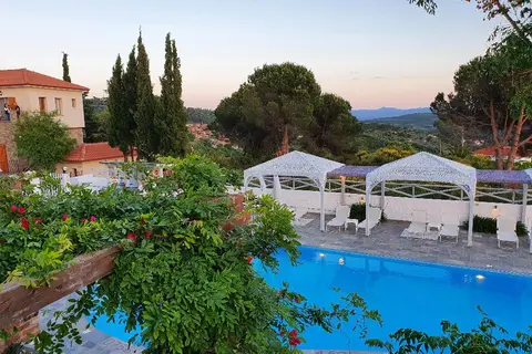 Lagou Raxi Country Hotel in Sipias Municipal Unit