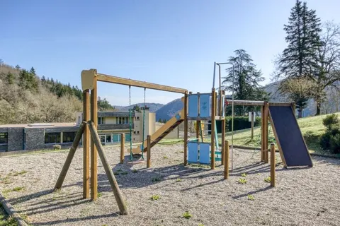 Vakantiepark Le Domaine De Confolant foto 8