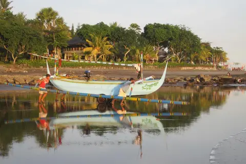 Puri Dajuma Beach Eco Resort & Spa Bali in Pekutatan — foto 21