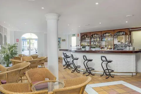 Santa Barbara Golf & Ocean Club by Diamond Re in San Miguel de Abona — foto 11
