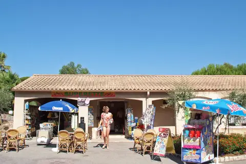 Camping Leï Suves in Roquebrune-sur-Argens, foto 11