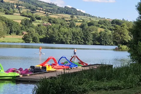 Camping Le Lac De Saint-point foto 2
