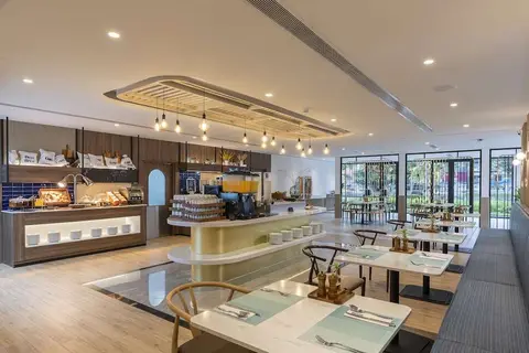 Centra by Centara Hotel Bangkok Phra Nakhon in Bangkok — foto 7