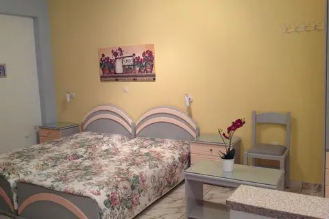 Travlos Studios in Ιθάκη (Πισαετός) - Κεφαλονιά (Πόρος) — foto 4