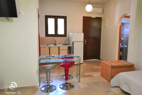 Vassilias Beach Hotel in Αχλαδιάς — foto 8