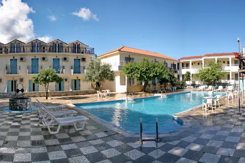 Theofilos Classic in Πέτρα — foto 4