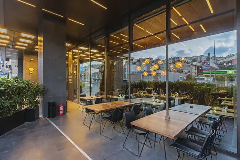 Naz City Hotel Taksim in İstanbul — foto 6