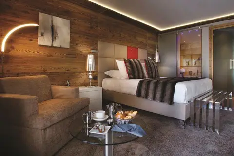 Hotel Koh-I Nor in Les Belleville — foto 6
