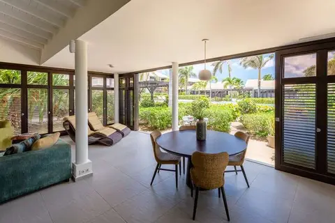 Blue Bay Golf & Beach Resort in Blue Bay reception — foto 14