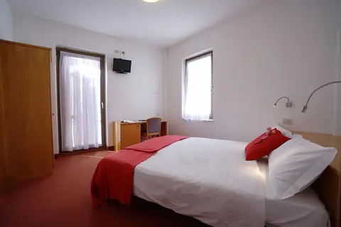 Hotel Piaz in San Giovanni di Fassa — foto 5