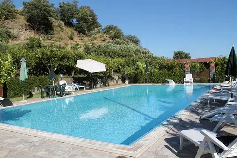 Agriturismo Valle Alcantara in Motta Camastra