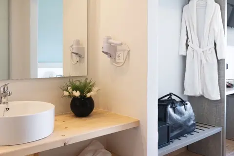 Nuevo Vista Boutique Hotel in Δημοτική Ενότητα Λευκιμμαίων — foto 5