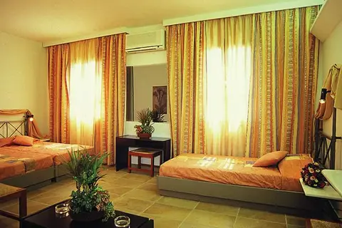 Kalisti Hotel & Suites in Φηρά Θήρας — foto 9
