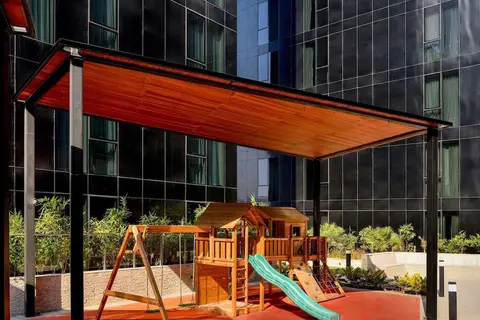Grand Mercure Dubai City in Dubai — foto 11