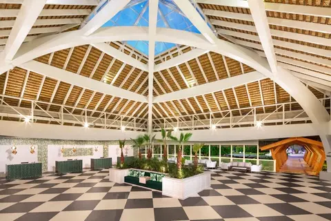 Grand Sirenis Punta Cana Resort in Salvaleón de Higüey — foto 11