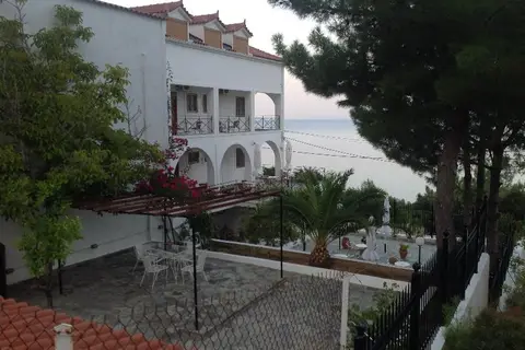 Travlos Studios in Ιθάκη (Πισαετός) - Κεφαλονιά (Πόρος) — foto 23