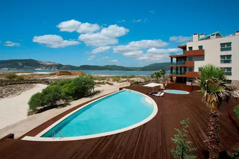 Troia Residence by The Editory Apartamentos Praia in Almada — foto 2