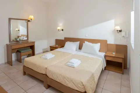 John Mary Apartments in Δημοτική Ενότητα Γουβών — foto 2