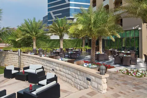 Traders Hotel Qaryat Al Beri in ربدان — foto 8