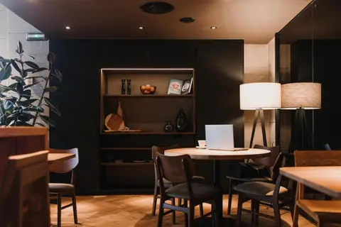 Hotel Kramer in Valencia — foto 30