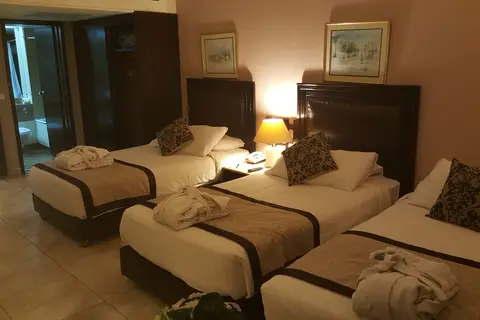 JAZ Pyramids Resort in كفرة نصار — foto 9