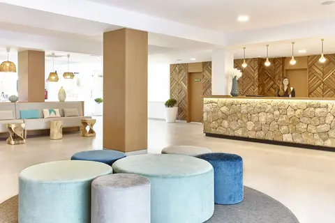 Universal Hotel Castell Royal in Canyamel — foto 15