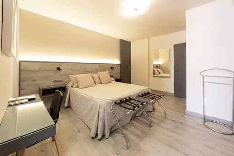 Hotel Oasis Plaza in Benidorm — foto 17