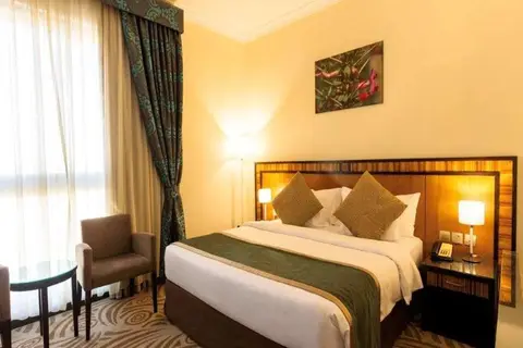 Al Majaz Premiere Deluxe Hotel Appartementen in Sharjah — foto 4