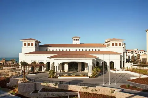 The St. Regis Saadiyat Island Resort in Saadiyat Island, Abu Dhabi — foto 10