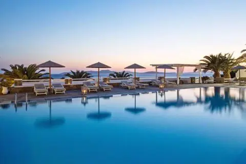Manoulas Mykonos Beach Resort in Άγιος Ιωάννης Διακόφτης — foto 15