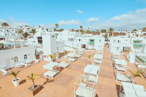 Gloria Ízaro Club Hotel in Puerto del Carmen — foto 6