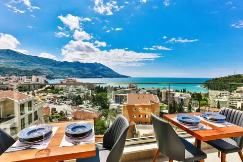 Hotel Lusso Mare by Aycon in Bečići