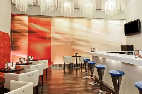Ibis Dubai Mall Of The Emirates Hotel in Dubai — foto 16