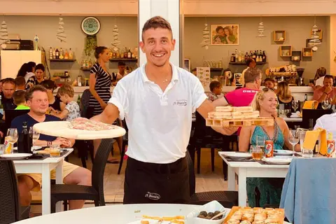Villa Alwin Beach Resort in Cupra Marittima — foto 16