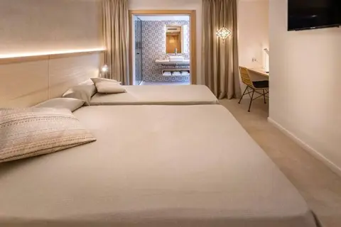 Hotel Alhambra in Santa Susanna — foto 29