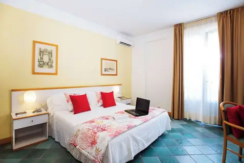 Hotel L Approdo in Castiglione della Pescaia — foto 2