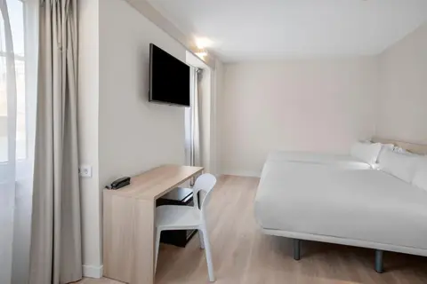 B&B HOTEL Figueira da Foz in Figueira da Foz, foto 30