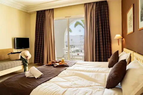 TMK Hotel Flora Park by Turismark in الحمامات — foto 22