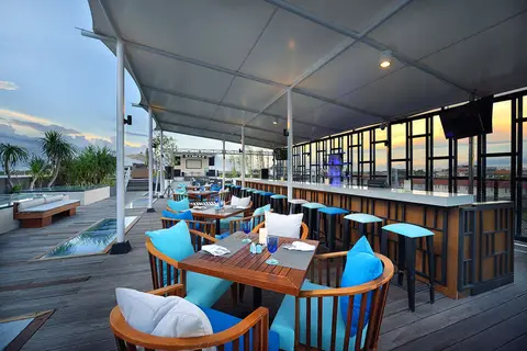 de Vins Sky Seminyak Hotel in Seminyak, Kuta, Bali — foto 13