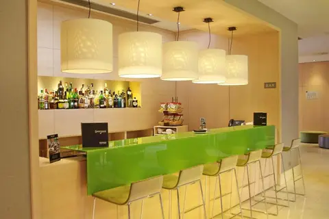 DoubleTree by Hilton Hotel Girona in Gerona — foto 10