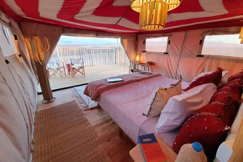 Nkhila Lodge Agafay Desert Private Camp in Lalla Takarkoust ⵍⴰⵍⵍⴰ ⵜⴰⴽⵔⴽⵓⵙⵜ للا تكركوست — foto 10