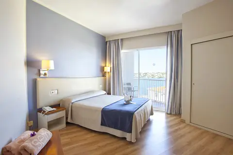 Hotel Agamenon Affiliated by Senator in Es Castell — foto 26
