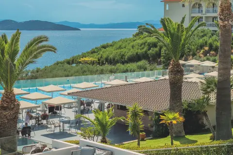Akrathos Beach Hotel in Ουρανούπολη — foto 10